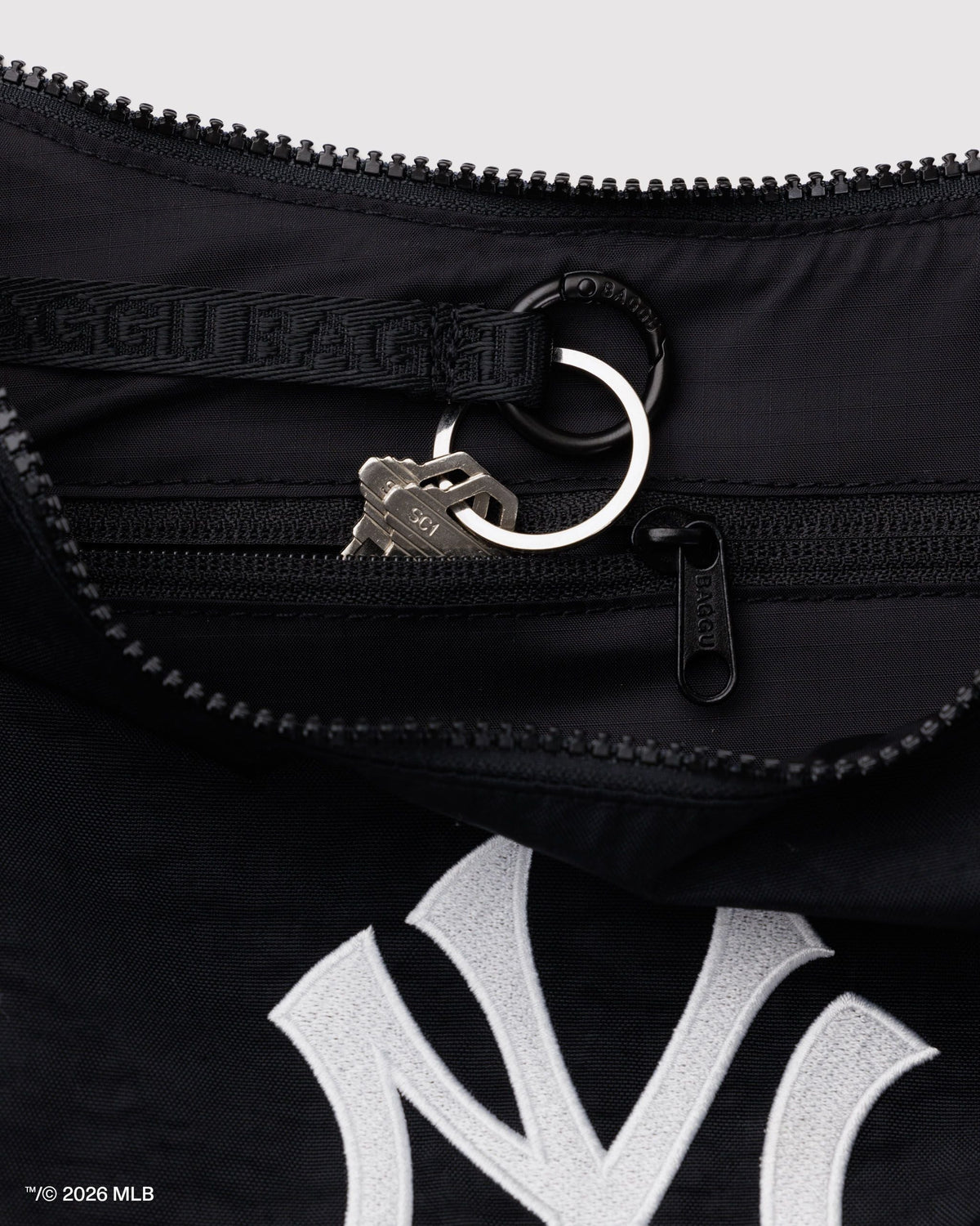 Medium Nylon Crescent Bag - New York Yankees™